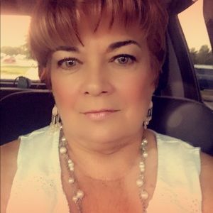 Meet your Posher, Connie jo